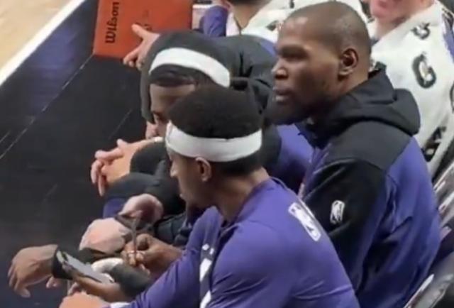 杜兰特比赛中得知交易被惊呆：我所见过最疯狂交易